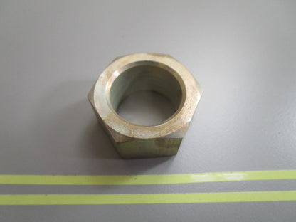 *NEW OEM* 0750 OMC Johnson Evinrude SPACER NUT 317793 0317793