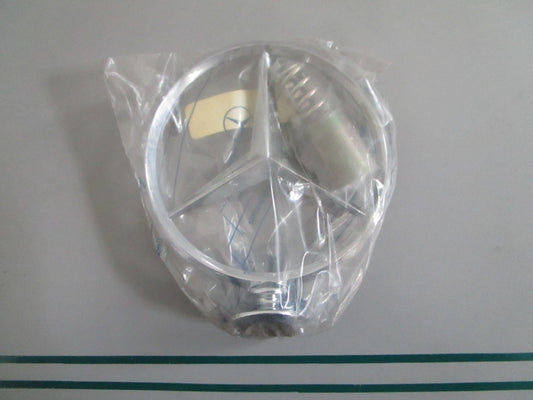 NEW OEM A1165860288 Mercedes-Benz Hood Ornament 0820