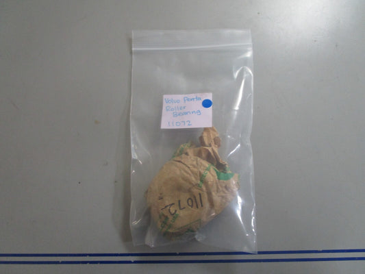 *NEW OEM* 0810 Volvo Penta Roller Bearing 11072