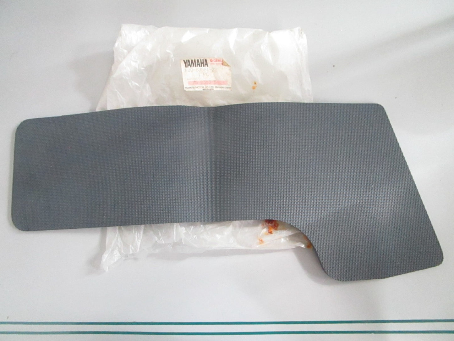 NEW OEM EU0-63581-22-00 Yamaha Upper Mat 0820