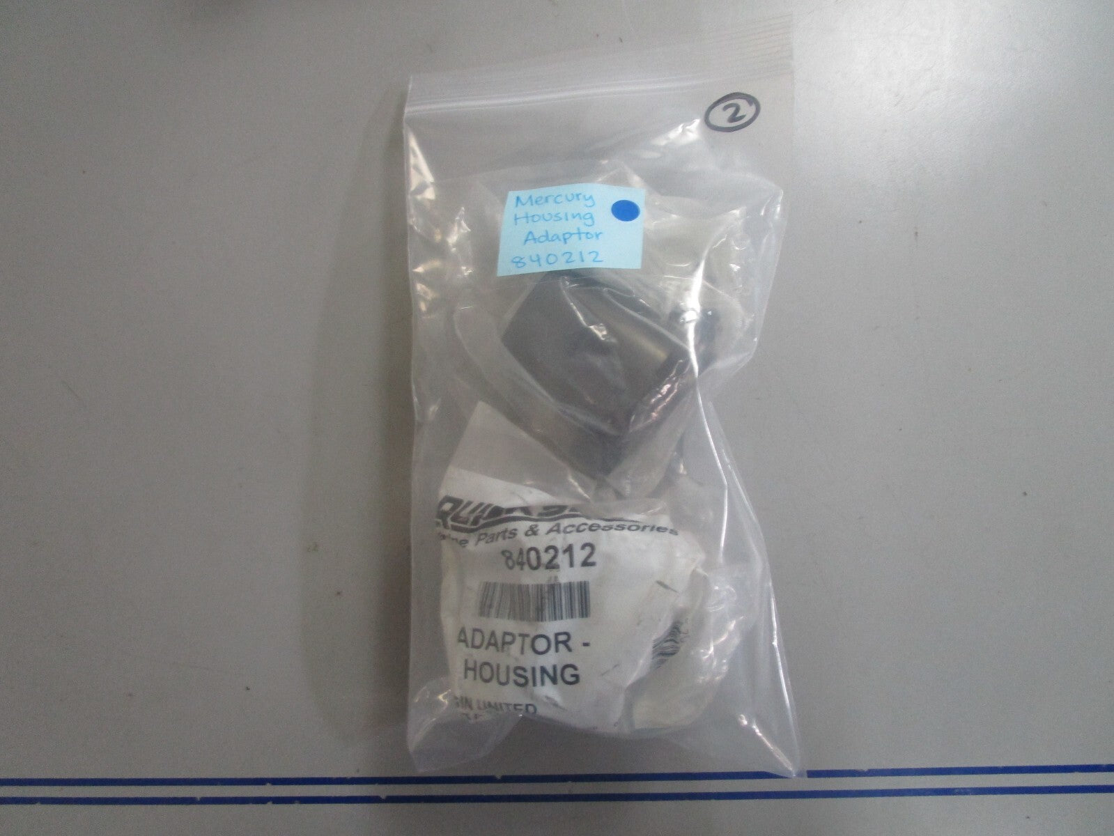 *NEW OEM* 0810 Mercury Quicksilver Housing Adapter 840212