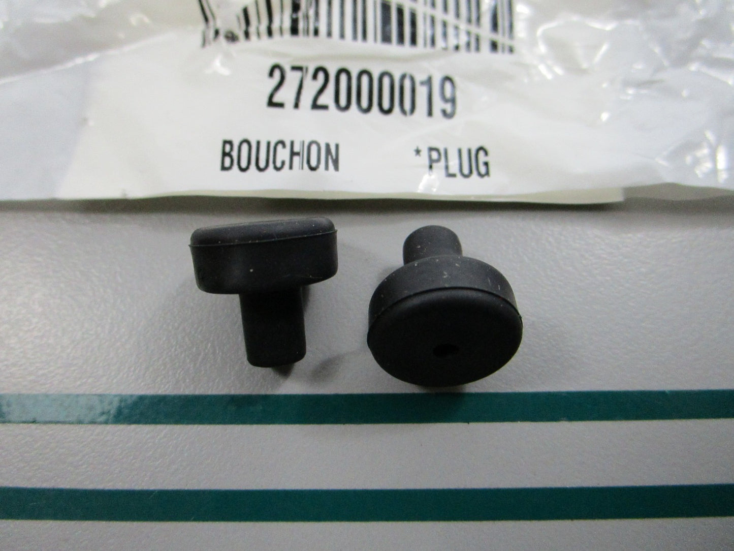 NEW (LOT OF 2) 272000019 Sea-Doo Plug 0810