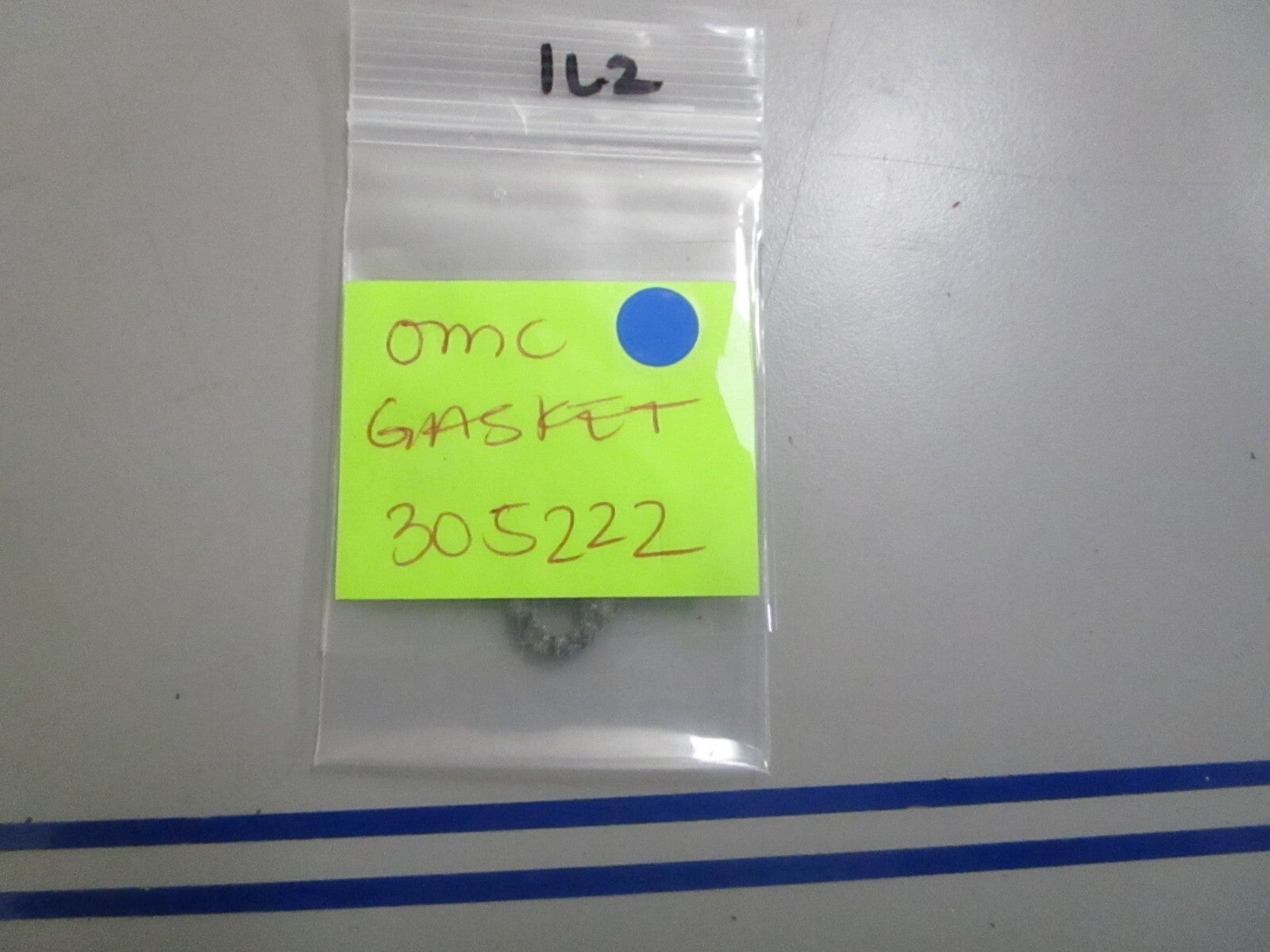 *NEW OEM* (LOT OF 2) 0810 OMC Johnson Evinrude Gasket 305222 0305222