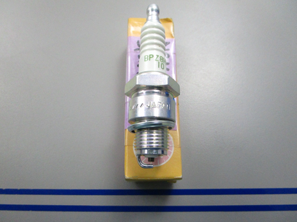 NEW BPZ8H-N-10 NGK Spark Plug 0810
