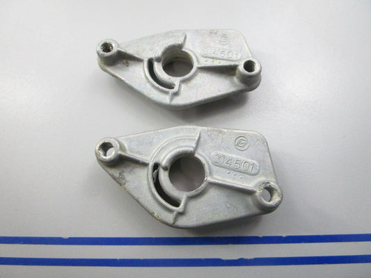 NEW OEM (LOT OF 2) 314501 OMC Johnson Evinrude Recoil Spring Retainer Plate 0810