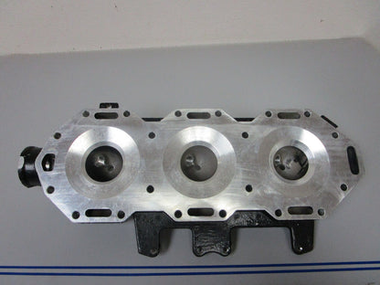 *NEW OEM* 0720 OMC Evinrude 200 225 250 hp 2000 Port Cylinder Head 5001509