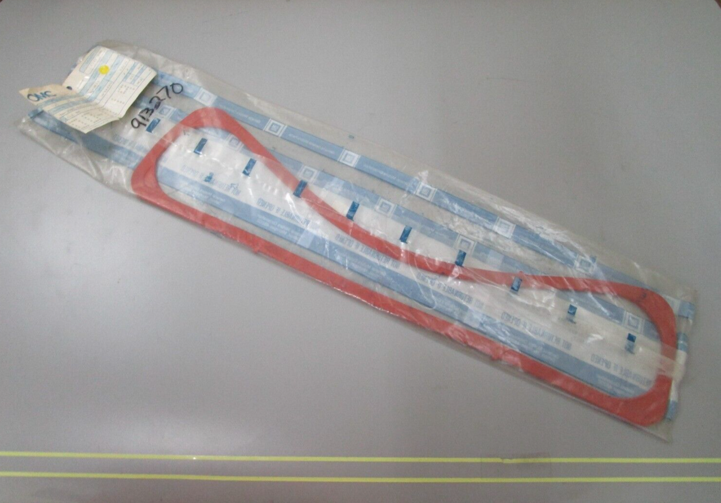 *NEW OEM* 0810 OMC Johnson Evinrude Gasket 913270 0913270