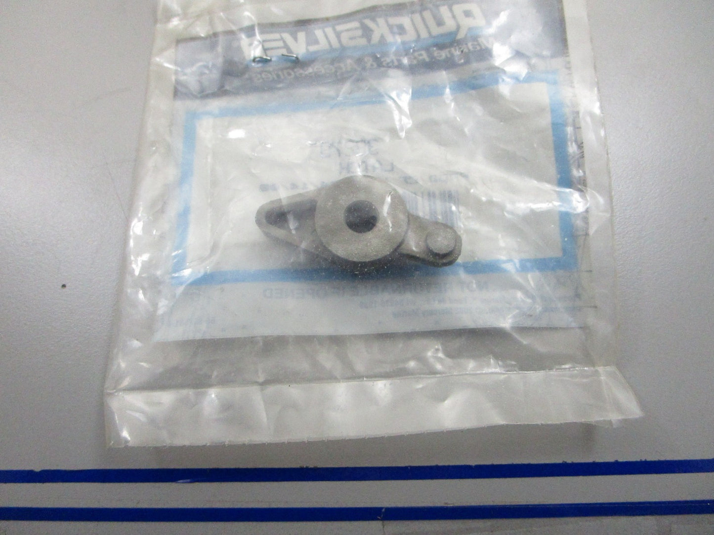 *NEW OEM* 0810 Mercury Quicksilver Latch 38279