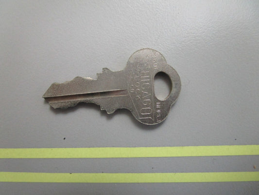 *NEW OEM* 0810 OMC Johnson Evinrude Ignition Key KF96 501611 0501611