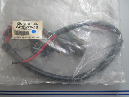 *NEW OEM* 0820 Mercury Quicksilver Harness Ay 84-96220A16