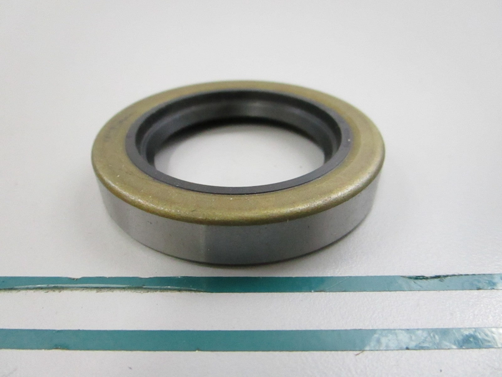 NEW OEM M91399 John Deere Spindle Hub Seal 0810
