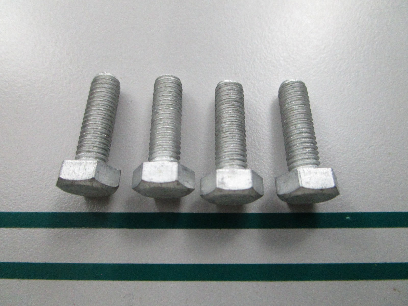 NEW OEM (LOT OF 4) 09100-06122 Suzuki Bolt 0810