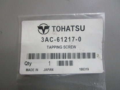 *NEW OEM* 0810 Tohatsu Tapping Screw 3AC-61217-0 3AC612170