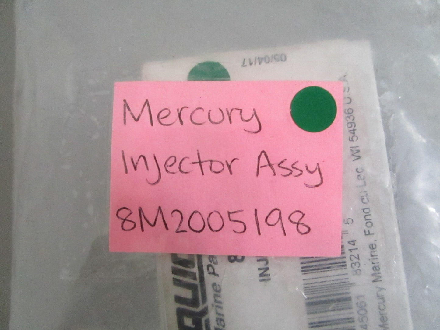 Mercury Marine NEW OEM 8M2005198 Fuel Injector NOS Genuine Factory Outboard 0820