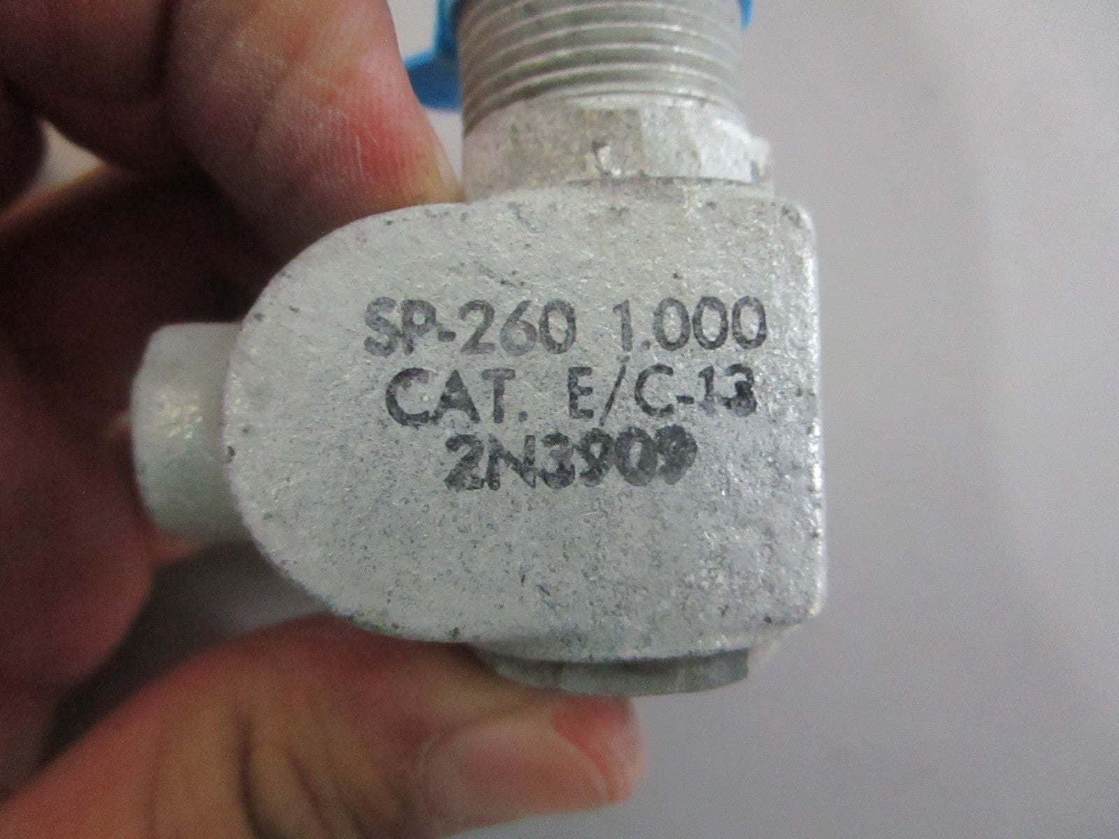 NEW OEM 2N-3909 CAT Adapter 0820
