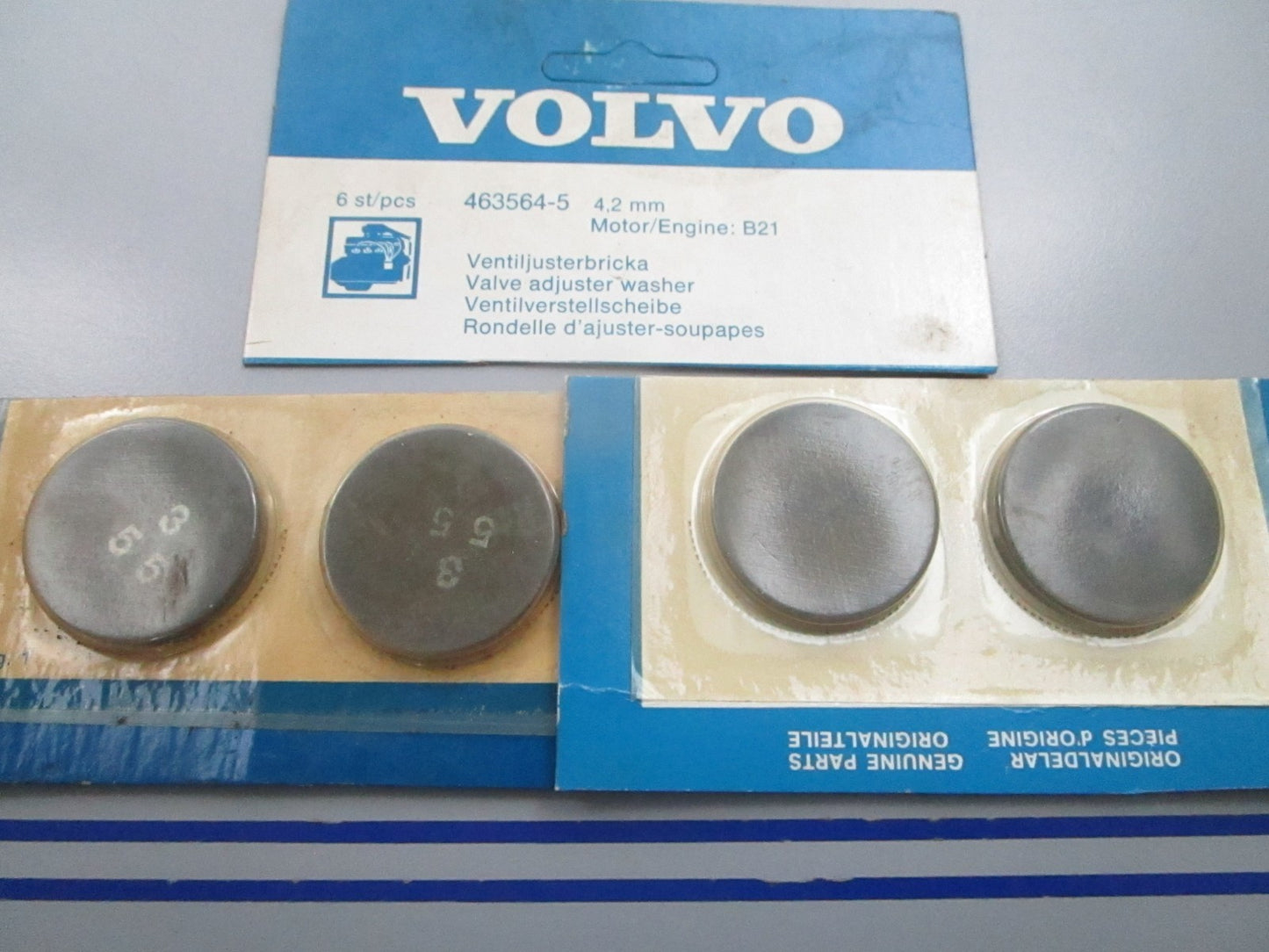 NEW OEM (LOT OF 4) 463551 Volvo Penta 3.55mm Adjusting Washer 0810