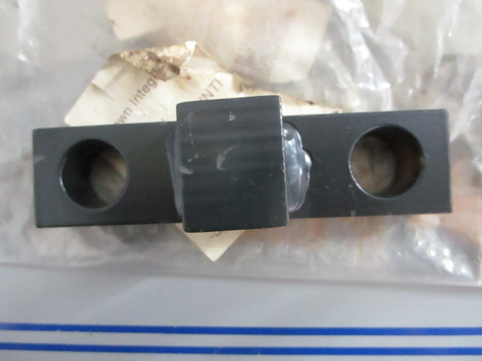 *NEW OEM* 0820 Crown Mounting Block 86991