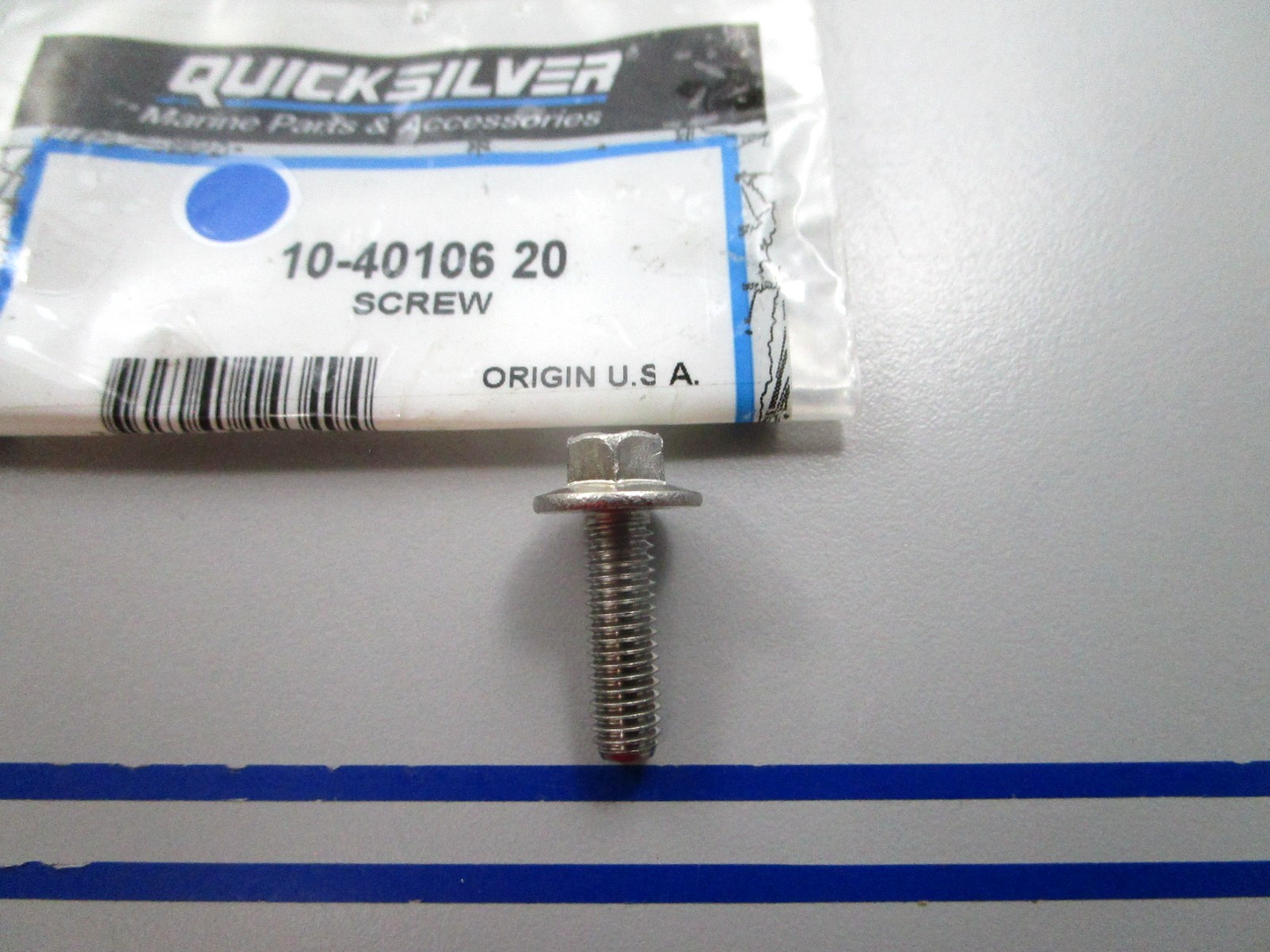 NEW OEM 10-40106 20 Mercury Quicksilver Screw 0810