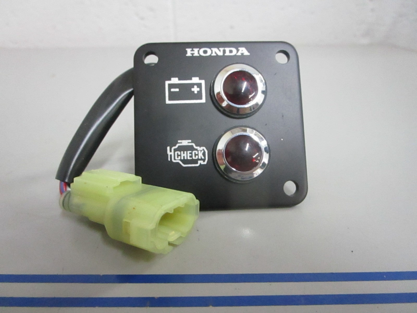 NEW OEM 32340-ZW7-000AH Honda Battery/Engine Check Light Panel 0820