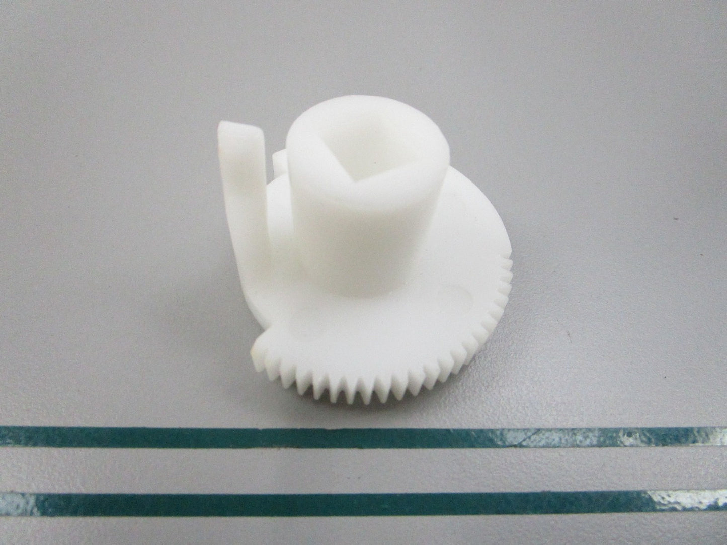 NEW CR089509 For: Crown Total Source Stop 0810
