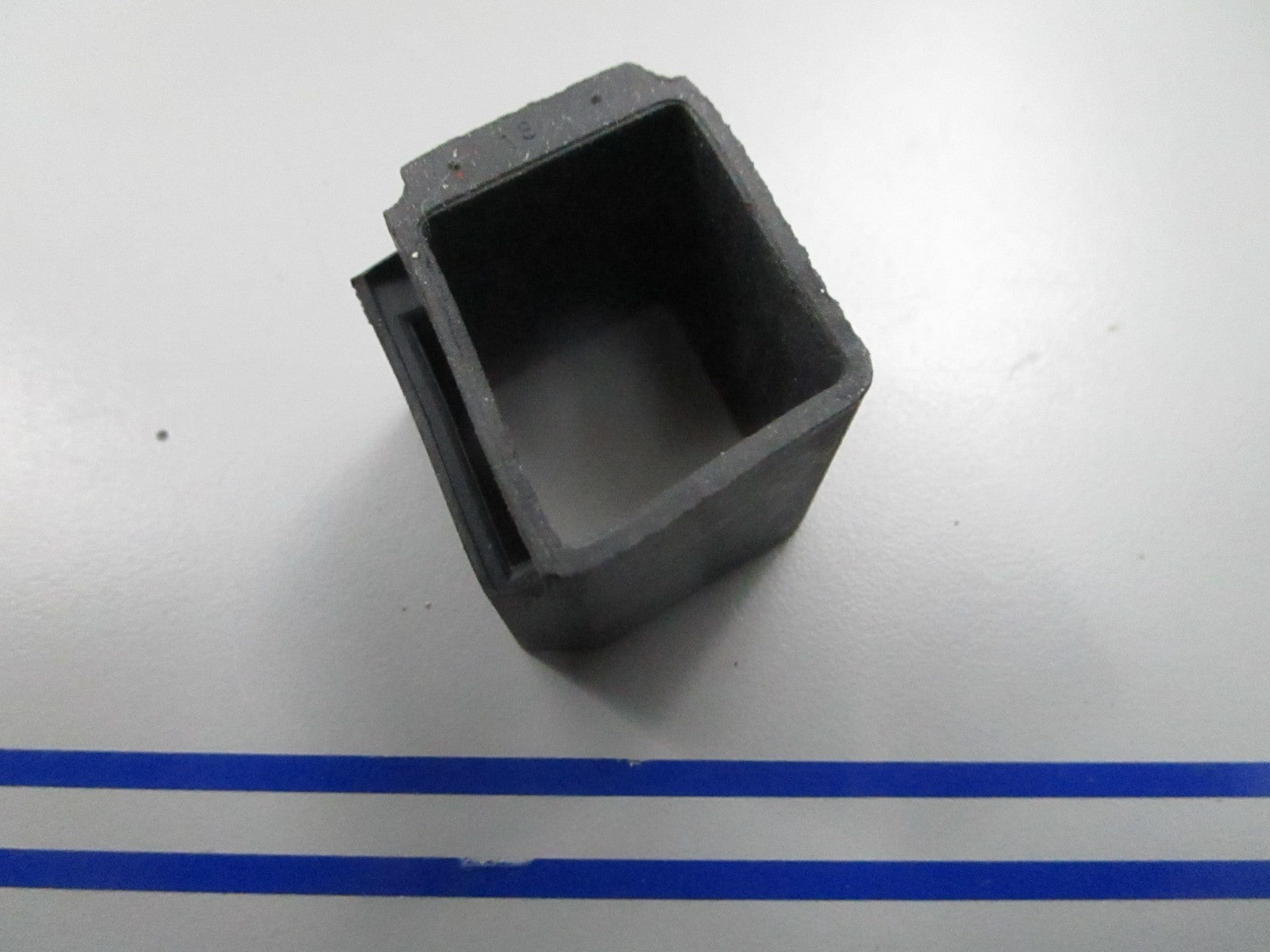 *NEW OEM* 0810 Honda Rubber 30401-958-000