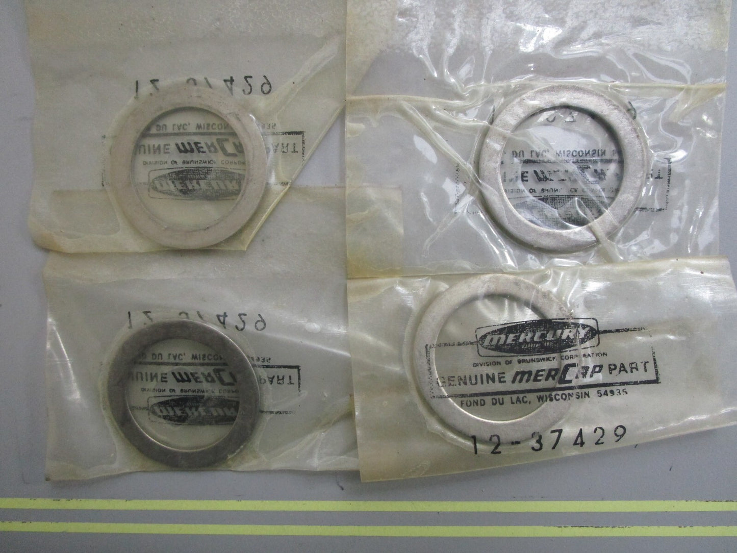 *NEW OEM* (LOT OF 4) 0820 Mercury Quicksilver Washer 12-37429