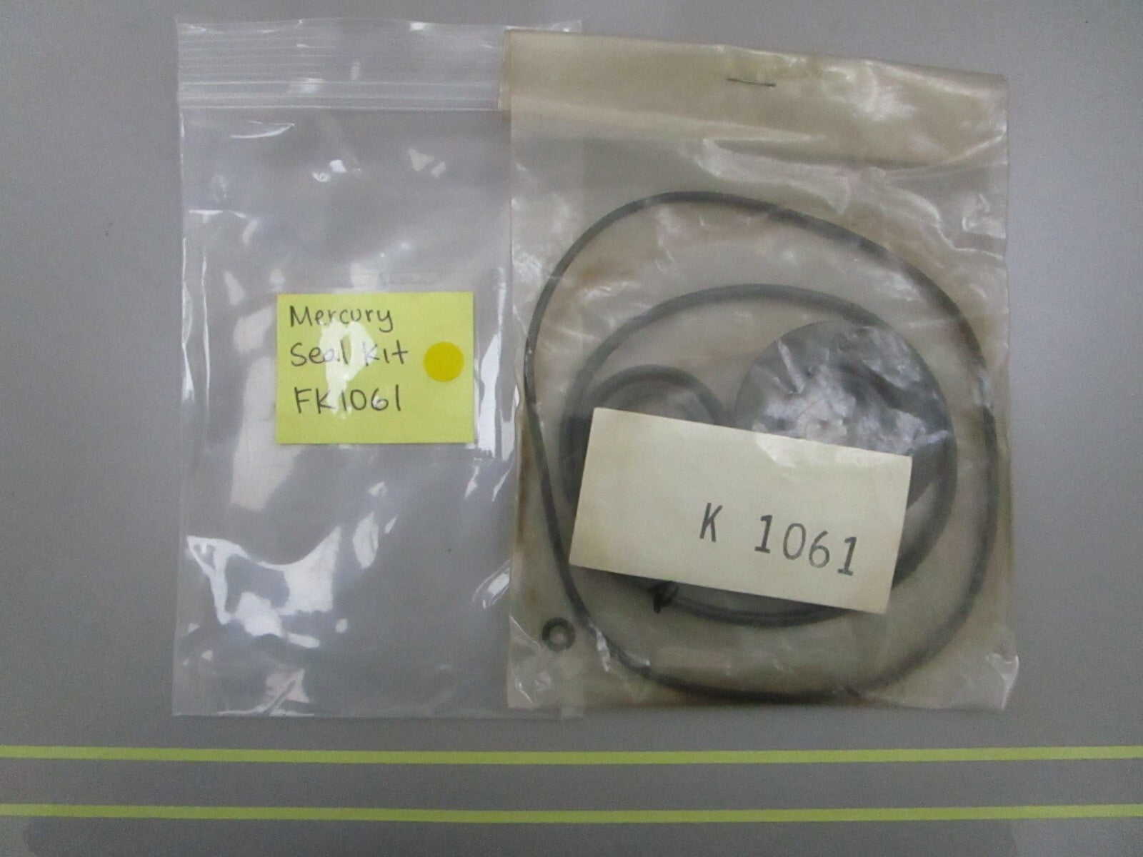 *NEW OEM* 0810 Mercury Quicksilver Seal Kit FK1061