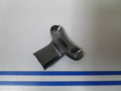 *NEW OEM* 0810 OMC Johnson Evinrude Retainer 123324 0123324