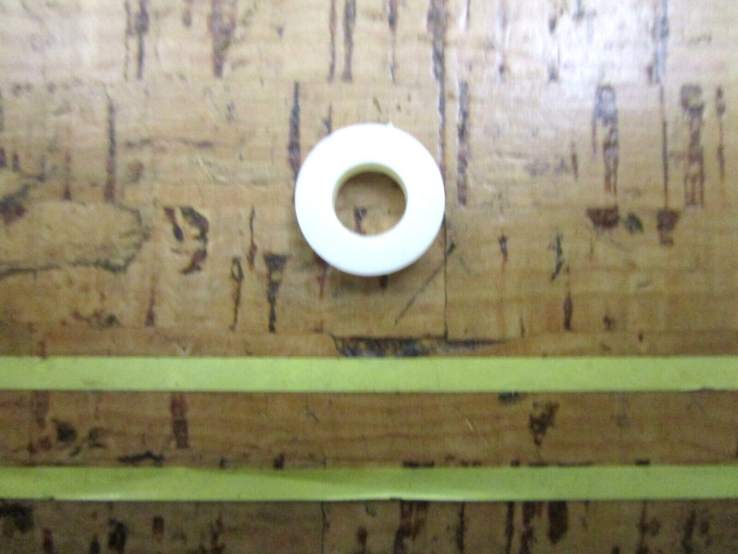 *NEW OEM* 0750 OMC Johnson Evinrude SLEEVE 307841 0307841