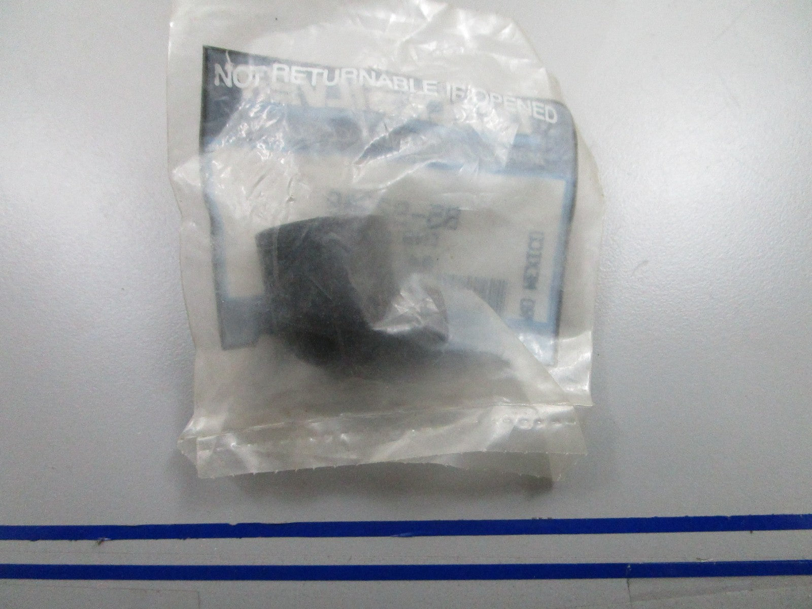 *NEW OEM* 0810 Mercury Quicksilver Insulator 85-92308