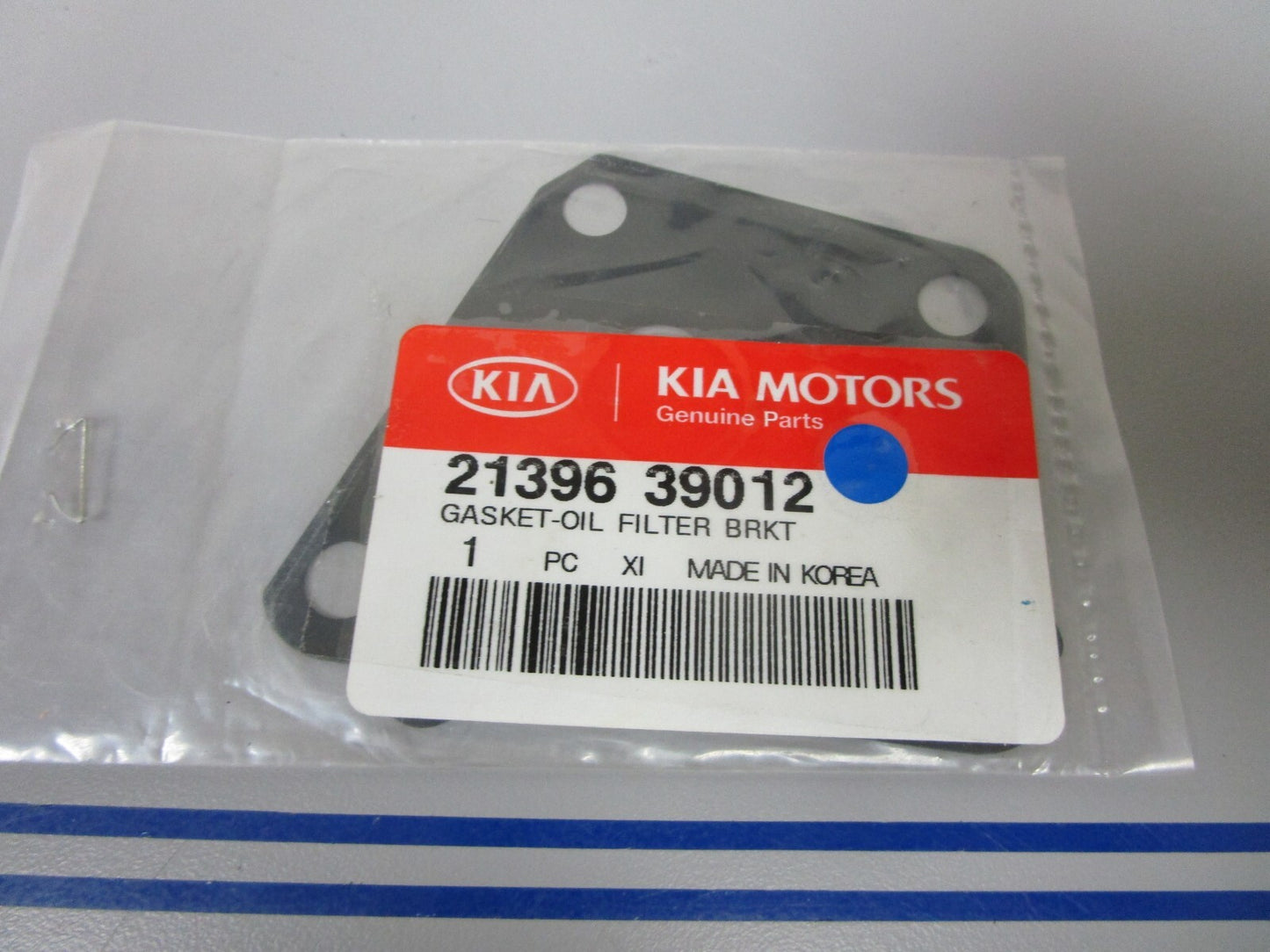 *NEW OEM* 0720 Kia Oil Filter Bracket Gasket 21396 39012
