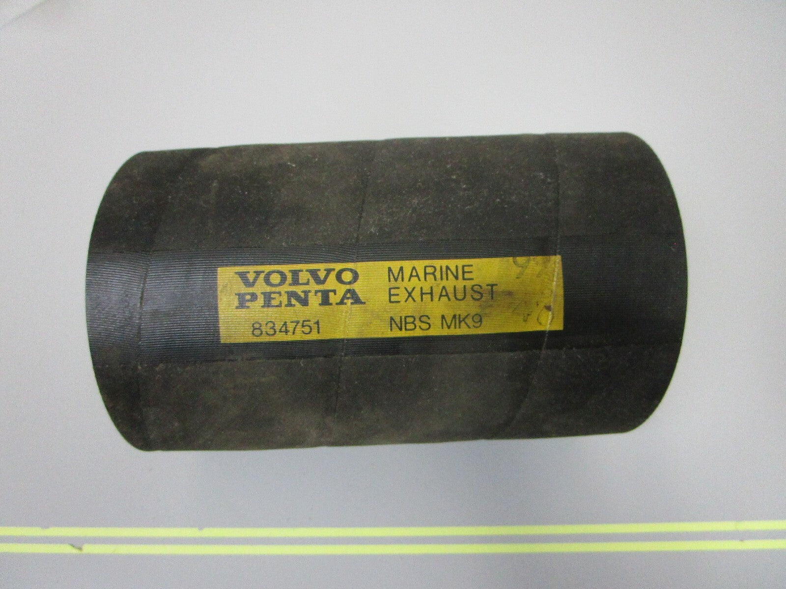 *NEW OEM* 0810 Volvo Penta Exhaust Hose 834751