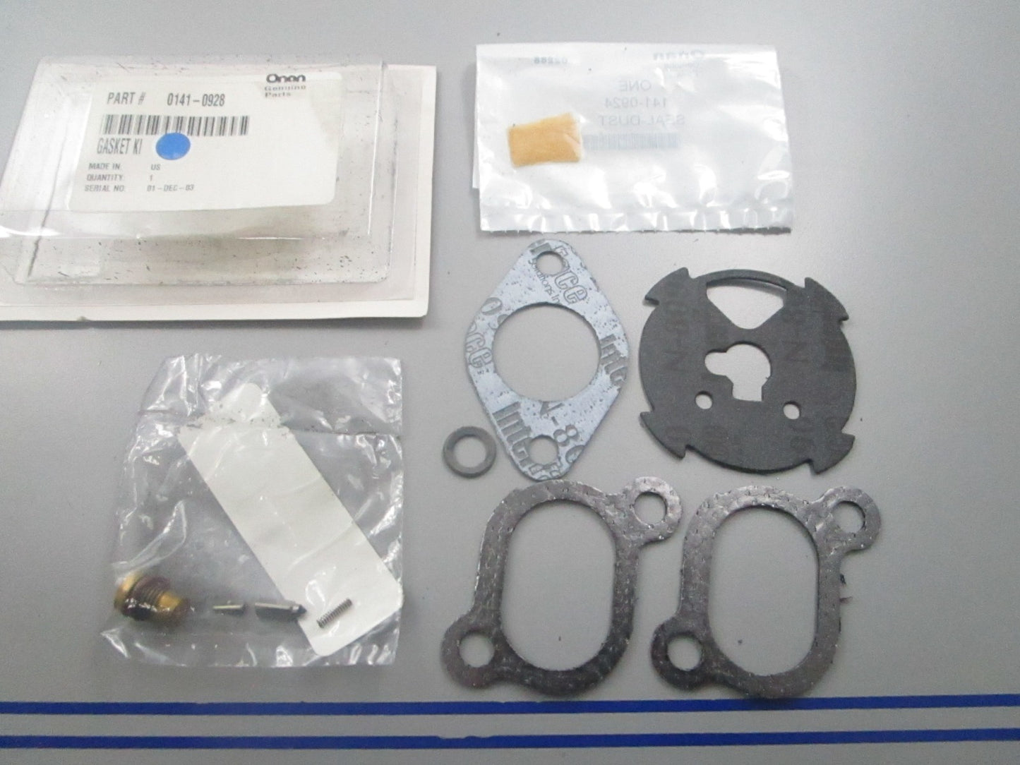 *NEW OEM* 0810 Onan Gasket Kit 0141-0928