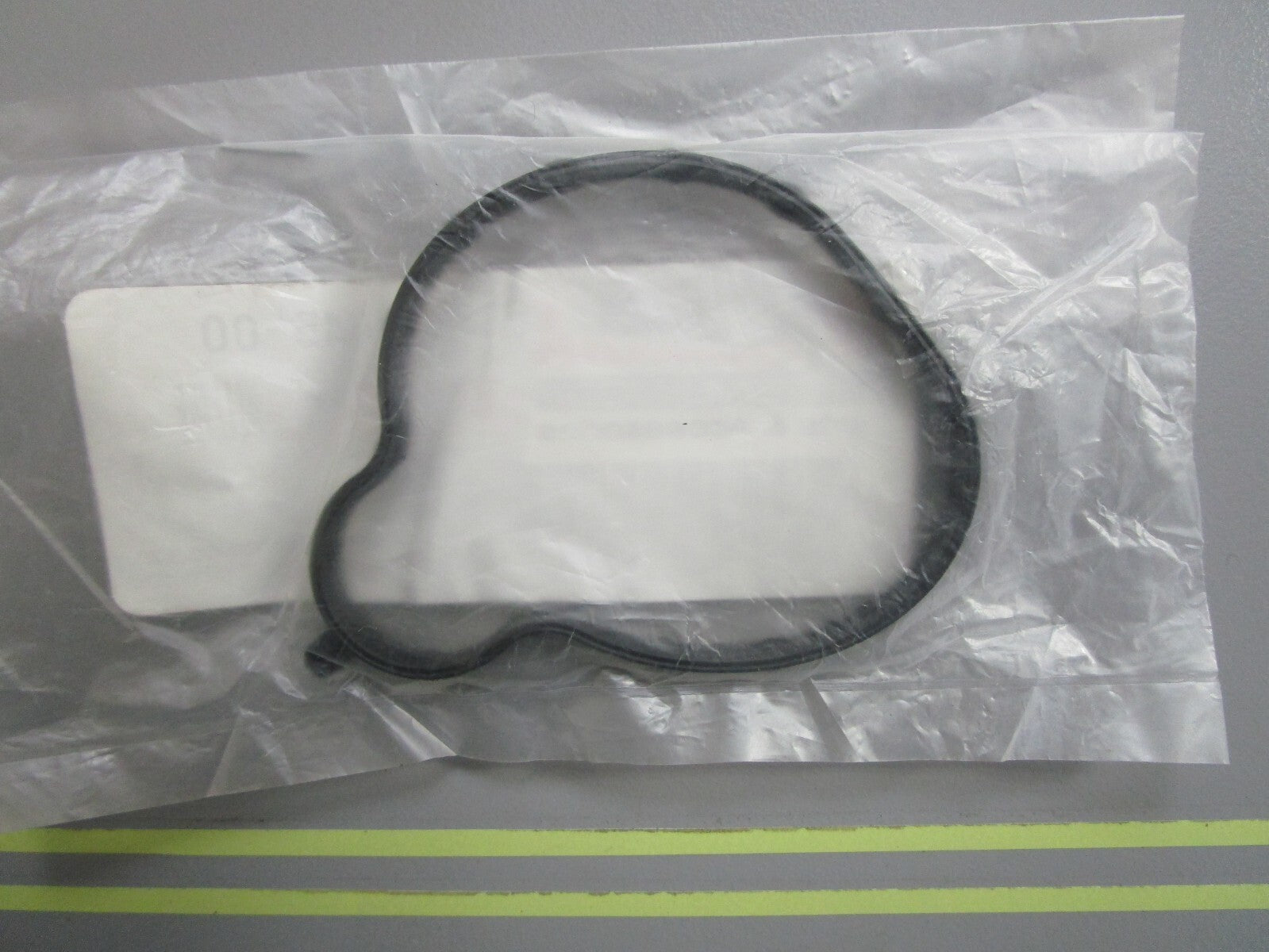 *NEW OEM* 0810 Yamaha Manifold Gasket 63R-13645-00-00