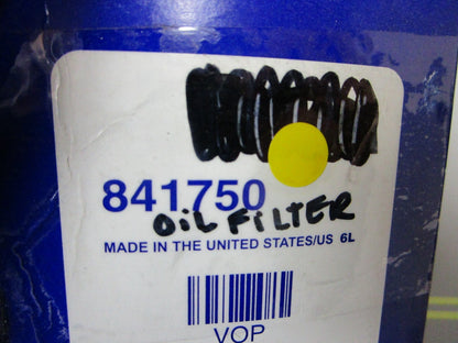 *NEW OEM* 0810 Volvo Penta Oil Filter 841750