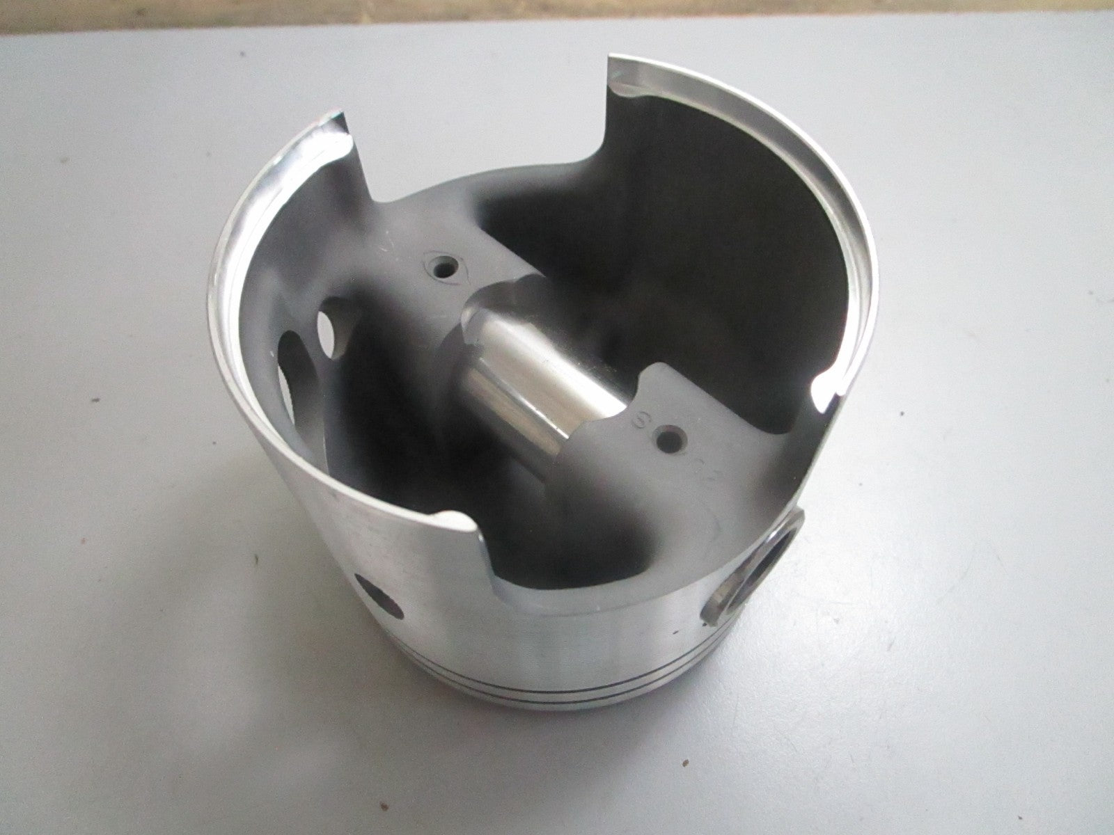 *NEW* 0820 Wiseco Piston Kit 3143SS Replaces: 3043SS