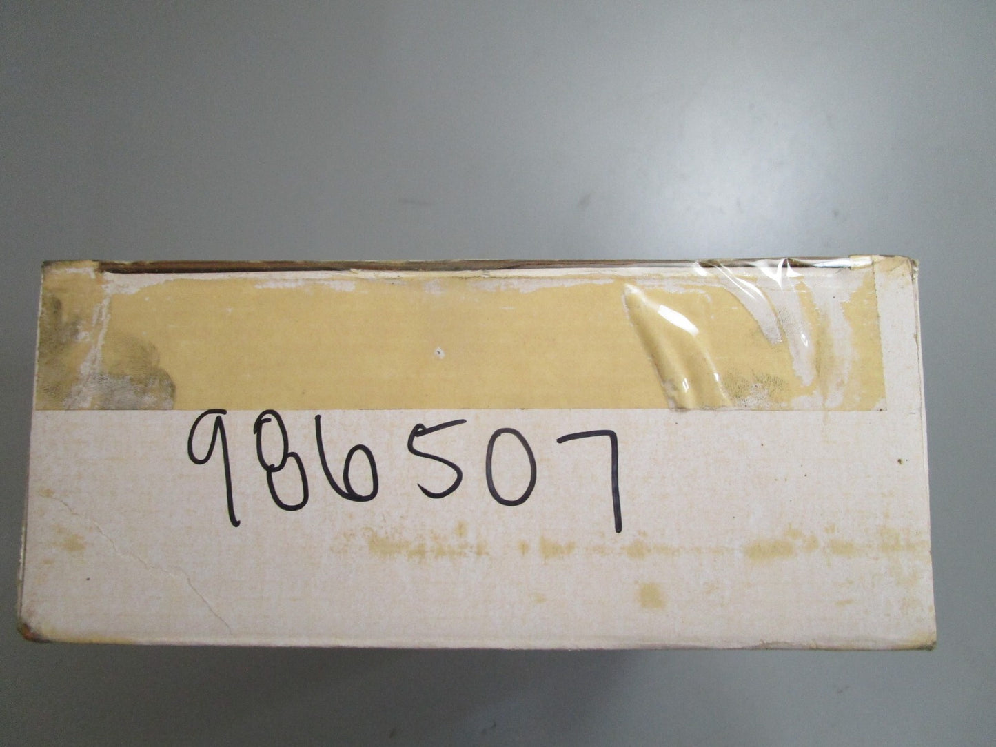 *NEW OEM* 0810 OMC Johnson Evinrude Thermostat & Housing 986507 0986507