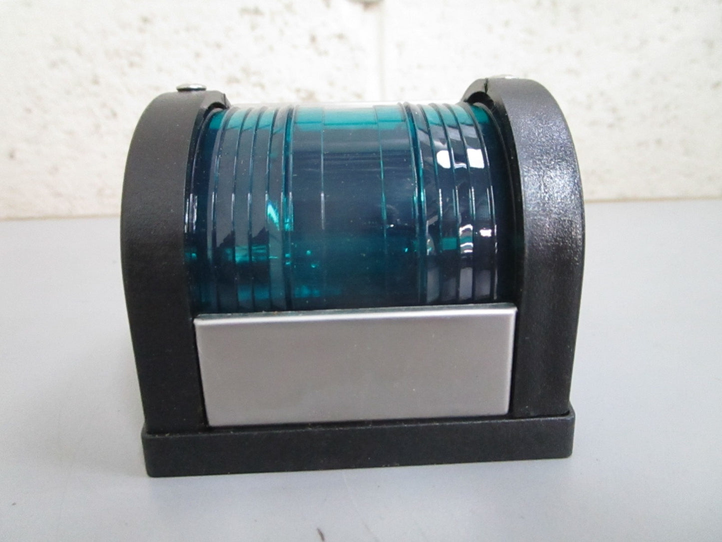 *NEW* 0820 Aqua Signal 10W Starboard/Tribord Navigation Light 351110
