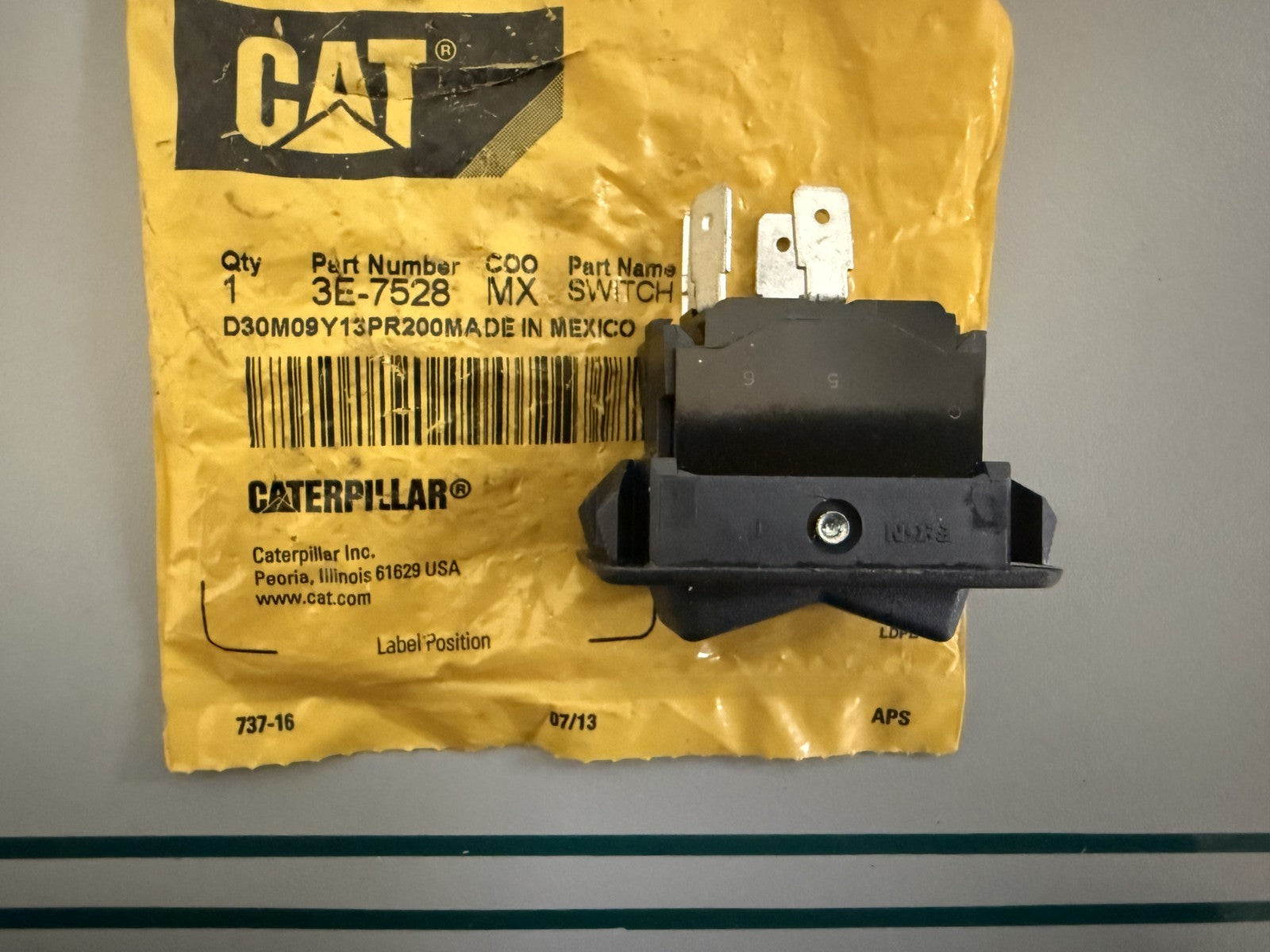 NEW OEM 3E-7528 CAT Switch 0820