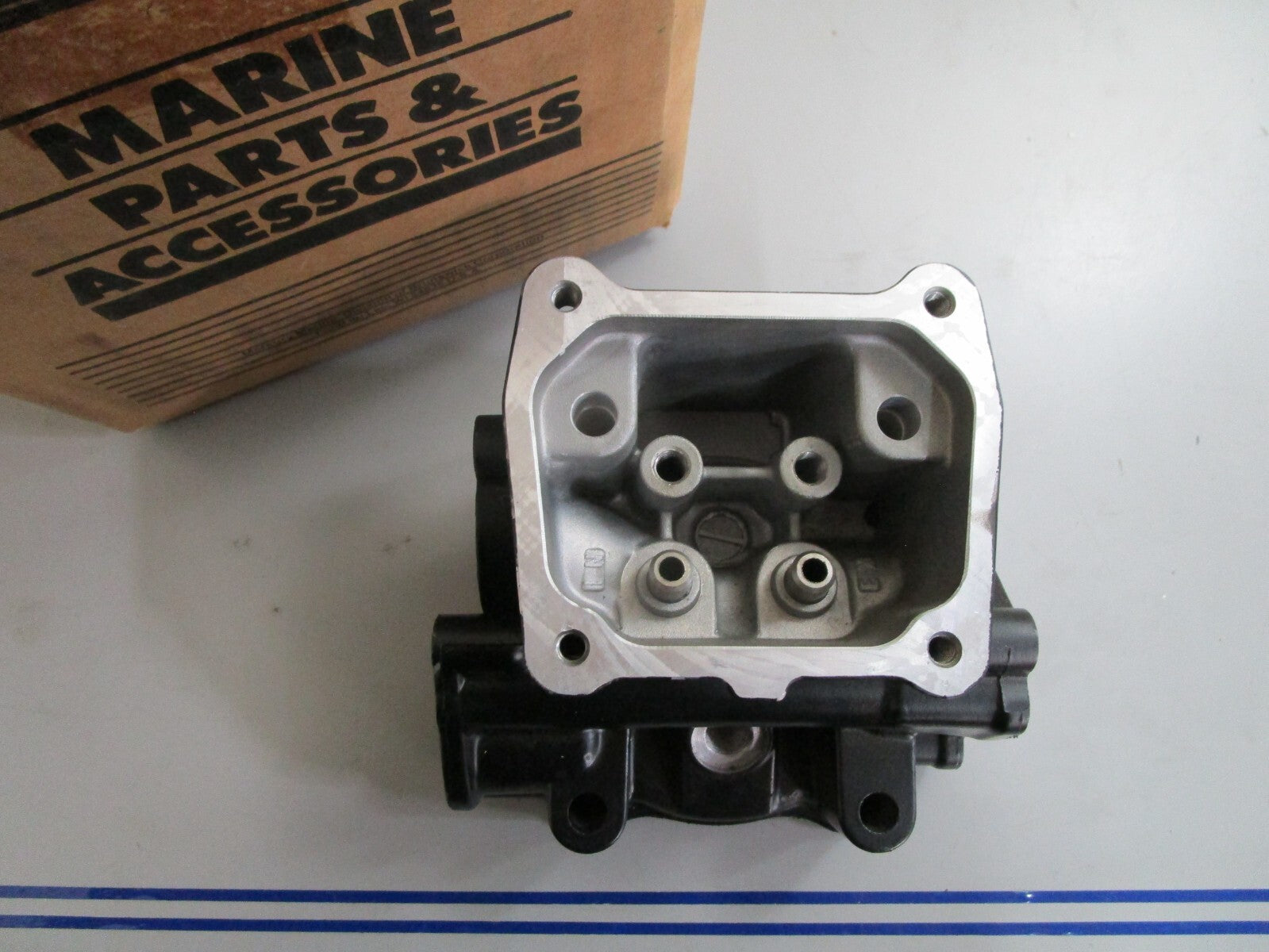 *NEW OEM* 0820 Mercury Quicksilver Cylinder Head 979-804767T