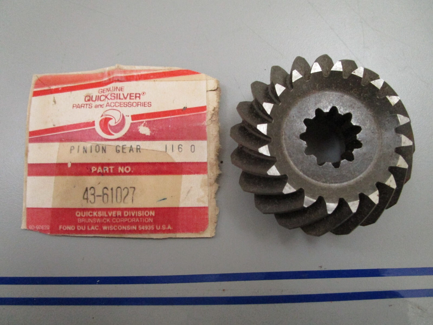 *NEW OEM* 0810 Mercury Quicksilver 20T Pinon Gear 43-61027