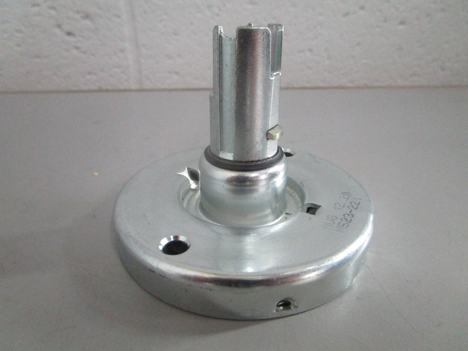 NEW OEM N523-221 Schlage Spring Cage 0820