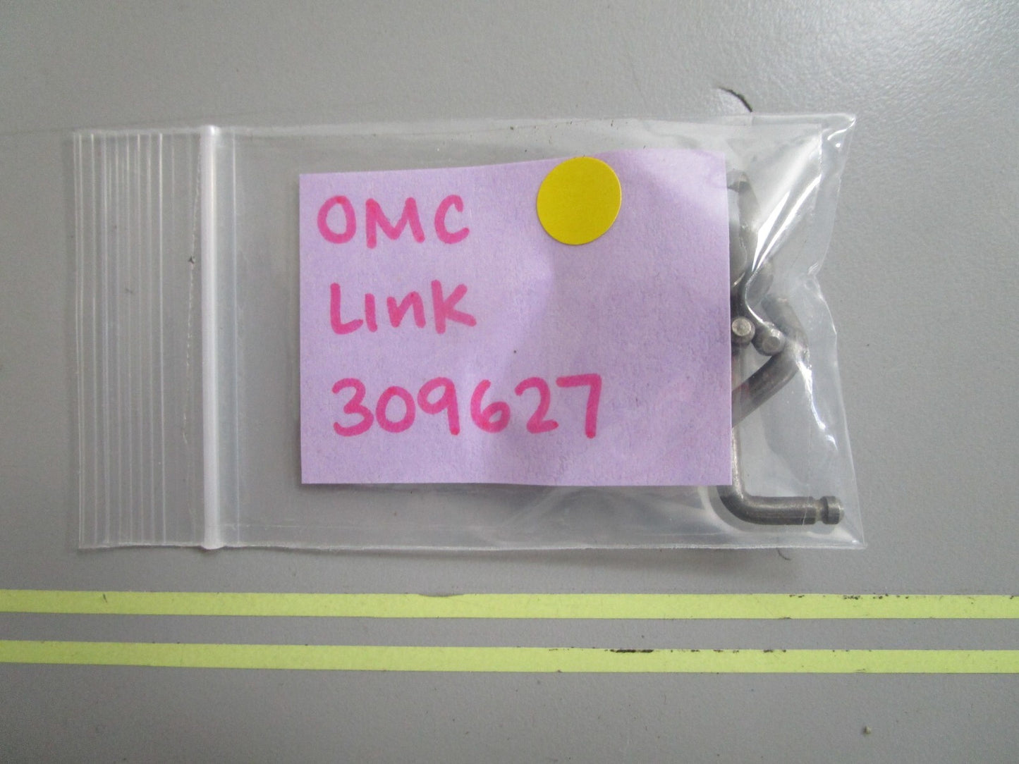 *NEW OEM* 0810 OMC Johnson Evinrude Link 309627 0309627