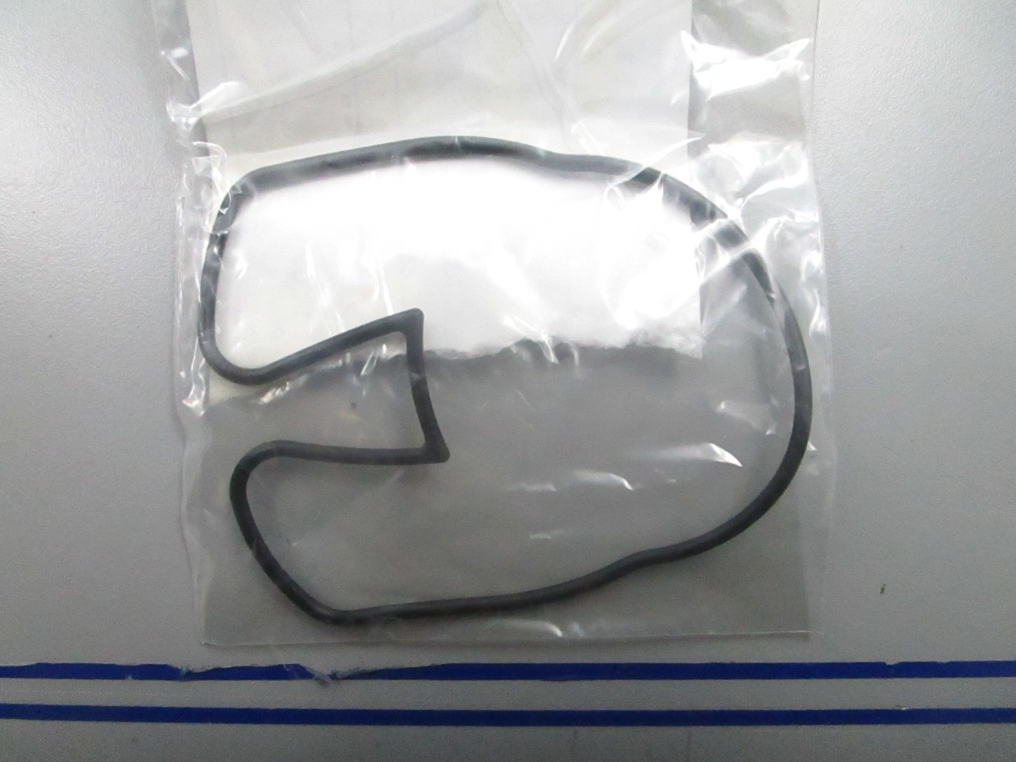 *NEW OEM* 0810 OMC Johnson Evinrude Water Pump Seal 3853473