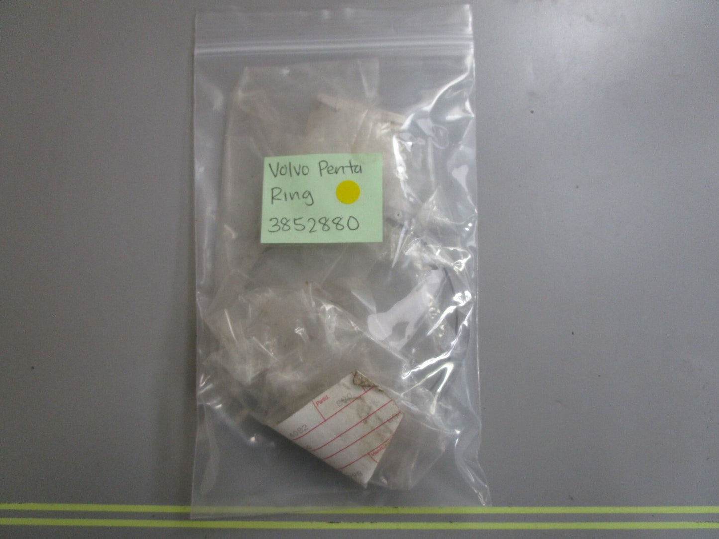 *NEW OEM* 0810 Volvo Penta Ring 3852880
