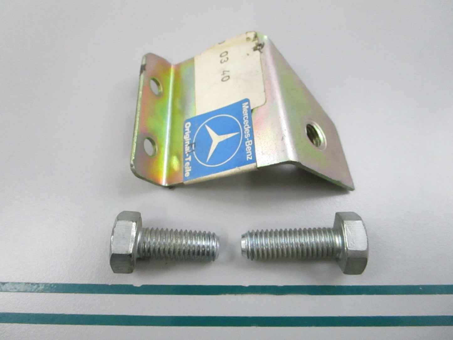 NEW OEM 1171400340 Mercedes-Benz Bracket 0810