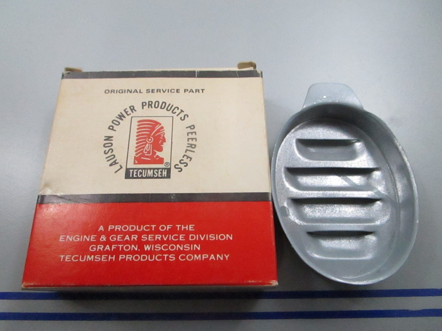 *NEW OEM* 0810 Tecumseh Air Filter Cover 30585