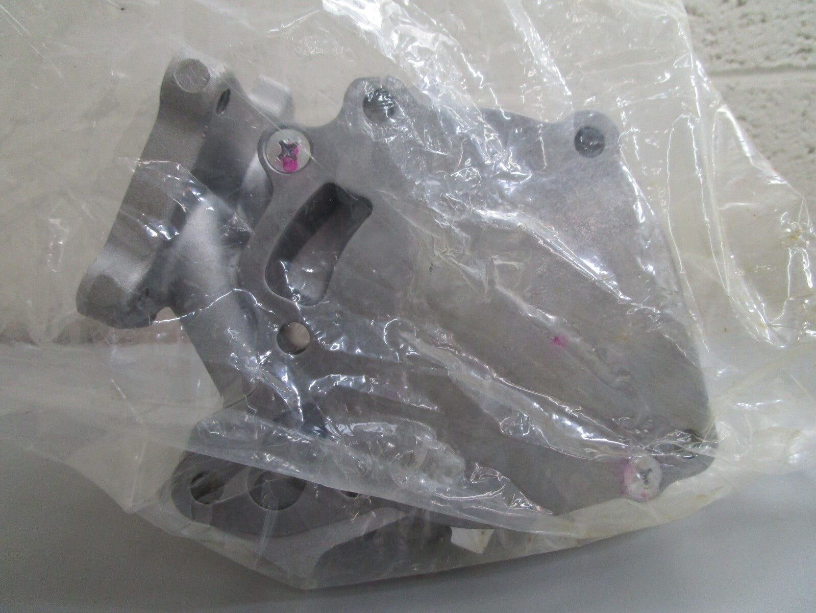 *NEW OEM* 0820 Generac 2.6L Water Pump 0F17040395