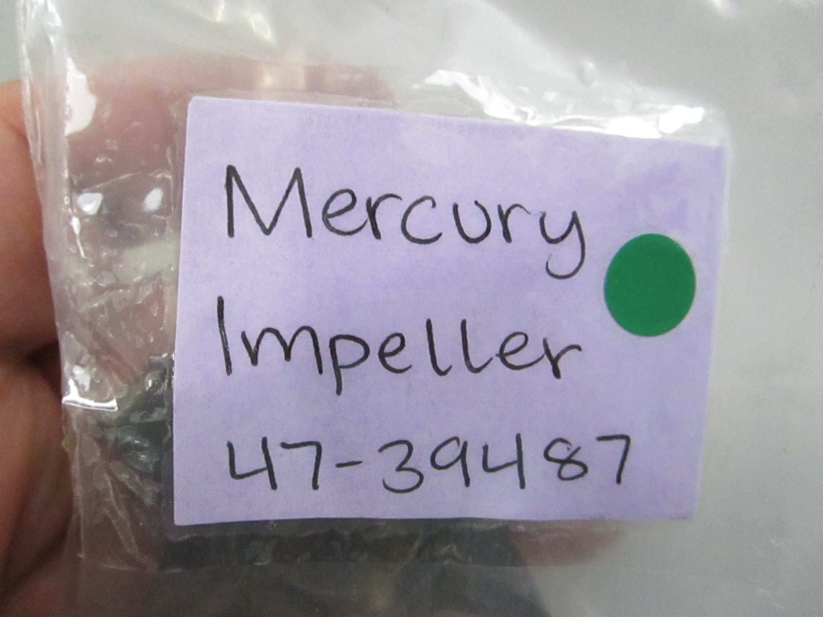 Mercury NEW OEM Water Pump Impeller 47-39487 20HP 200 Outboard NOS 0810