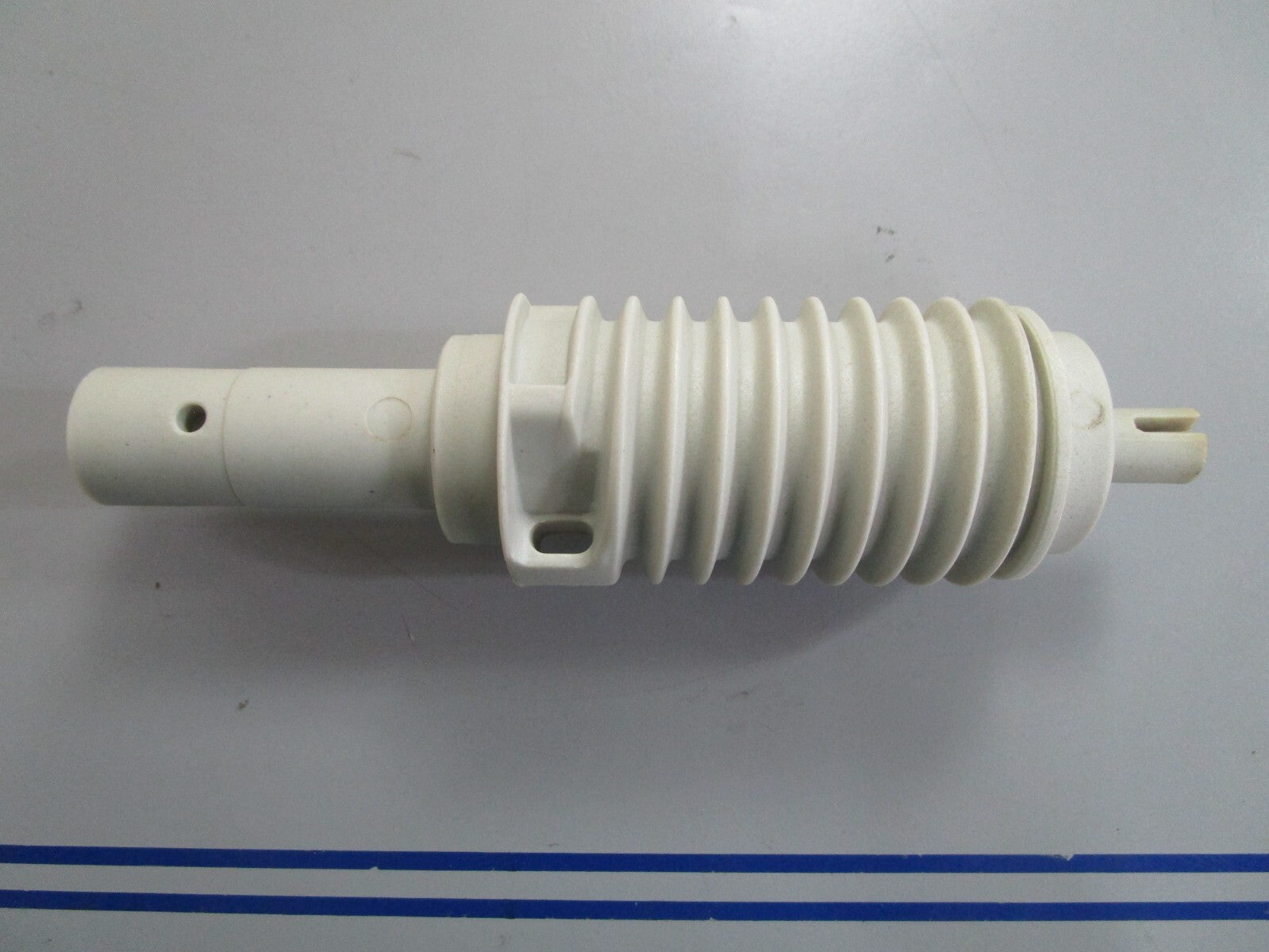 *NEW OEM* 0820 OMC Johnson Evinrude Spool 387509 0387509